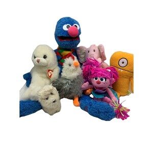 Lot of 7 Plush Toys Grover Uglydoll Coconut Abby Cadabby Chicken Elephant Seal